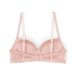 Red Carpet Ready Extreme Push Up Bra