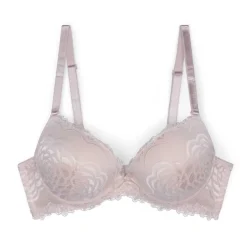 Red Carpet Ready Extreme Push Up Bra